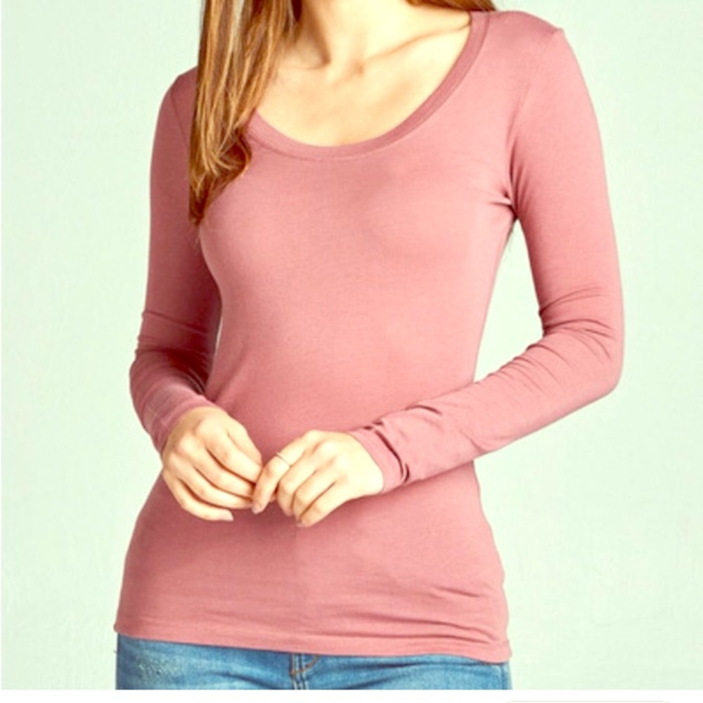 Long sleeve tee